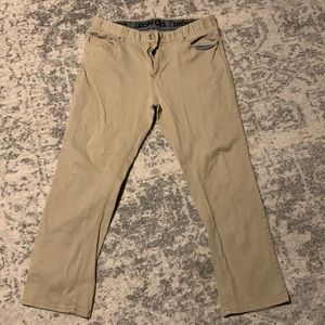 Iron Co khaki